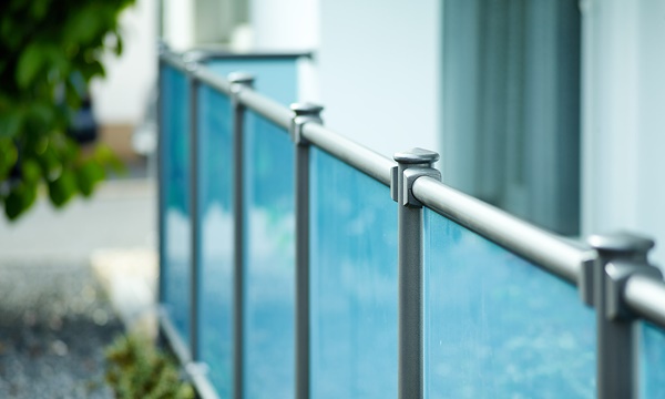 COMPACT P railings