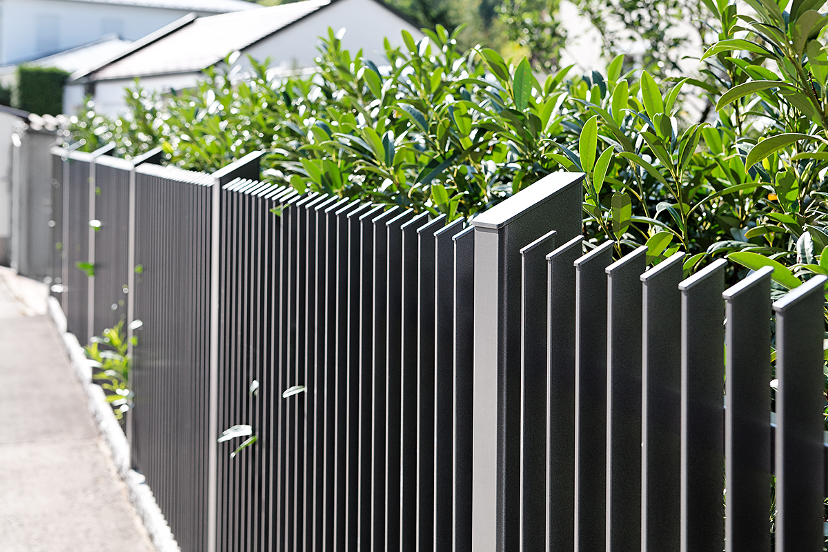 Aluminium rectangular bar railings