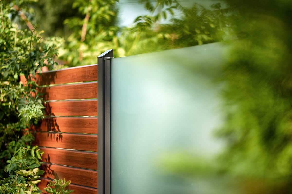 Wind and privacy screen models