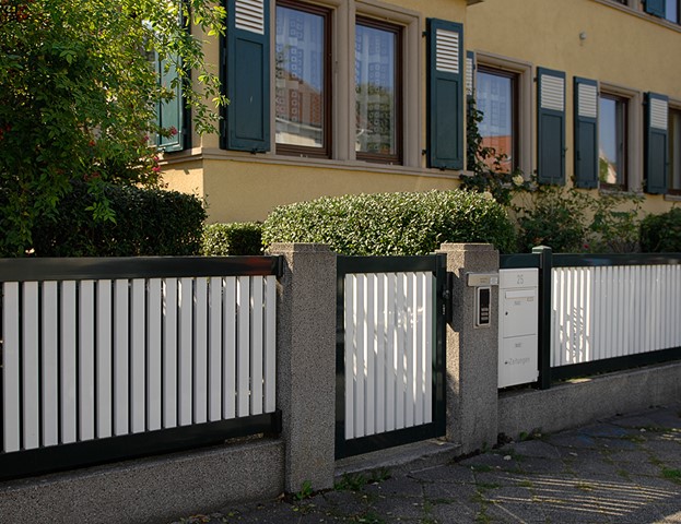 Zaun Hamburg ZAUNZAR
